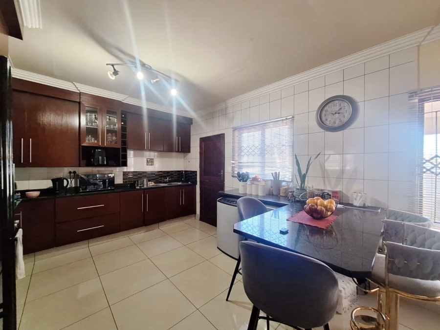 3 Bedroom Property for Sale in Melodie North West